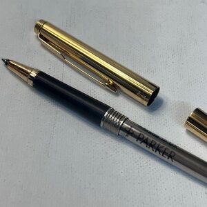 🇺🇸Parker 180 Imperial Rollerball Pen.